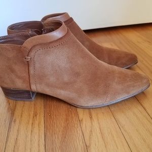 Vince Camuto Jody booties, Size 8